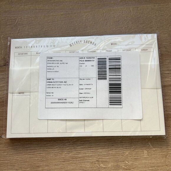 Anthropologie Weekly Agenda Desk Pad 60 Pages NEW - Picture 1 of 2